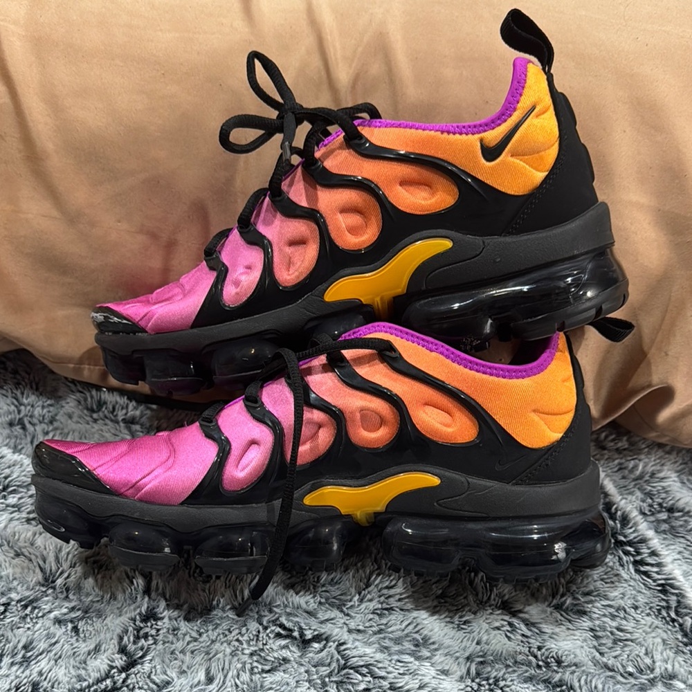 Nike Women's Multicolor Air VaporMax Plus Sneakers